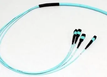 Sistema de cableado de fibra preterminada