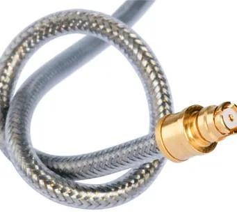 Ensamblaje de cable coaxial flexible