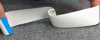 Cable flexible plano retráctil