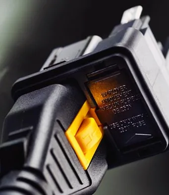 Conector compatible V-lock