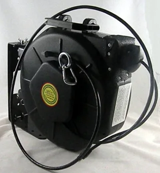 Bobina para cable retráctil Cat6 con motor