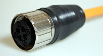 cables sobre moldeados industriales