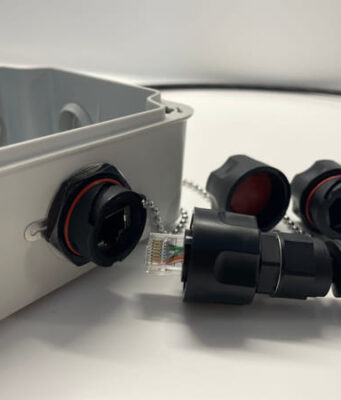 Conector SP6FCOWP Cat6 apantallado e impermeable