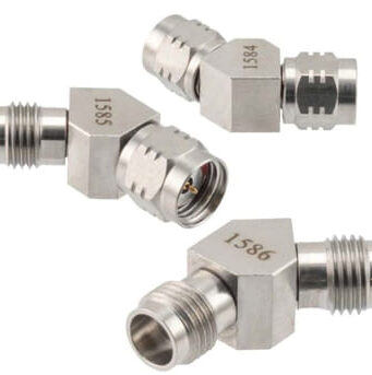 Adaptadores con ángulo de 45 grados para conexiones en serie de 1,85 mm