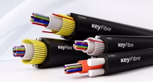 Cómo elegir el cable y el método de empalme adecuados en una instalación de fibra óptica